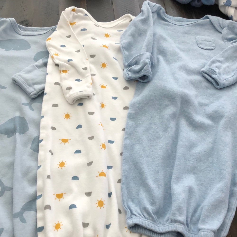 Simple joys by Carter’s sleeper gown